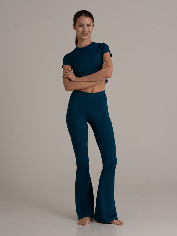 Flared Leggings - High Rise - dark green