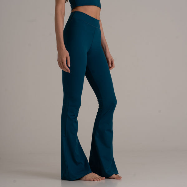 Flared Leggings - High Rise - dark green