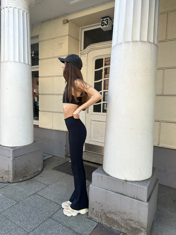 Flared Leggings - High Rise - Schwarz