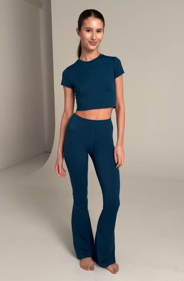Flared Leggings - High Rise - dark green